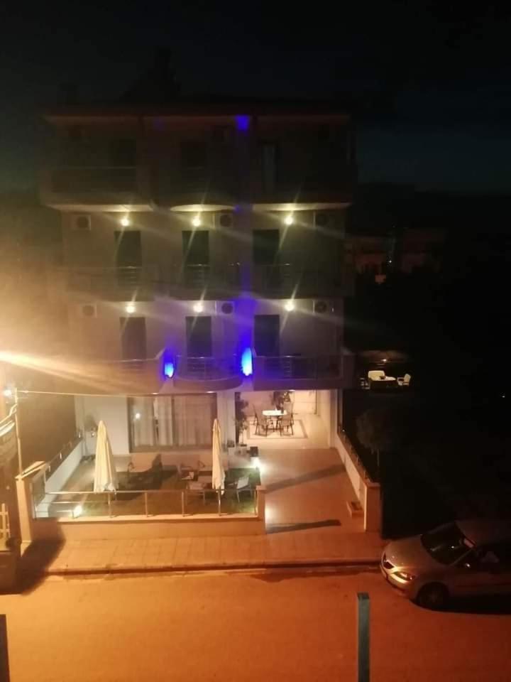 Villa Konstantinos Olympiakí Aktí エクステリア 写真